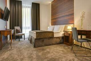Гостиница Viewpoint Hotel Москва Улучшенный двухместный номер с 1 кроватью или 2 отдельными кроватями-6